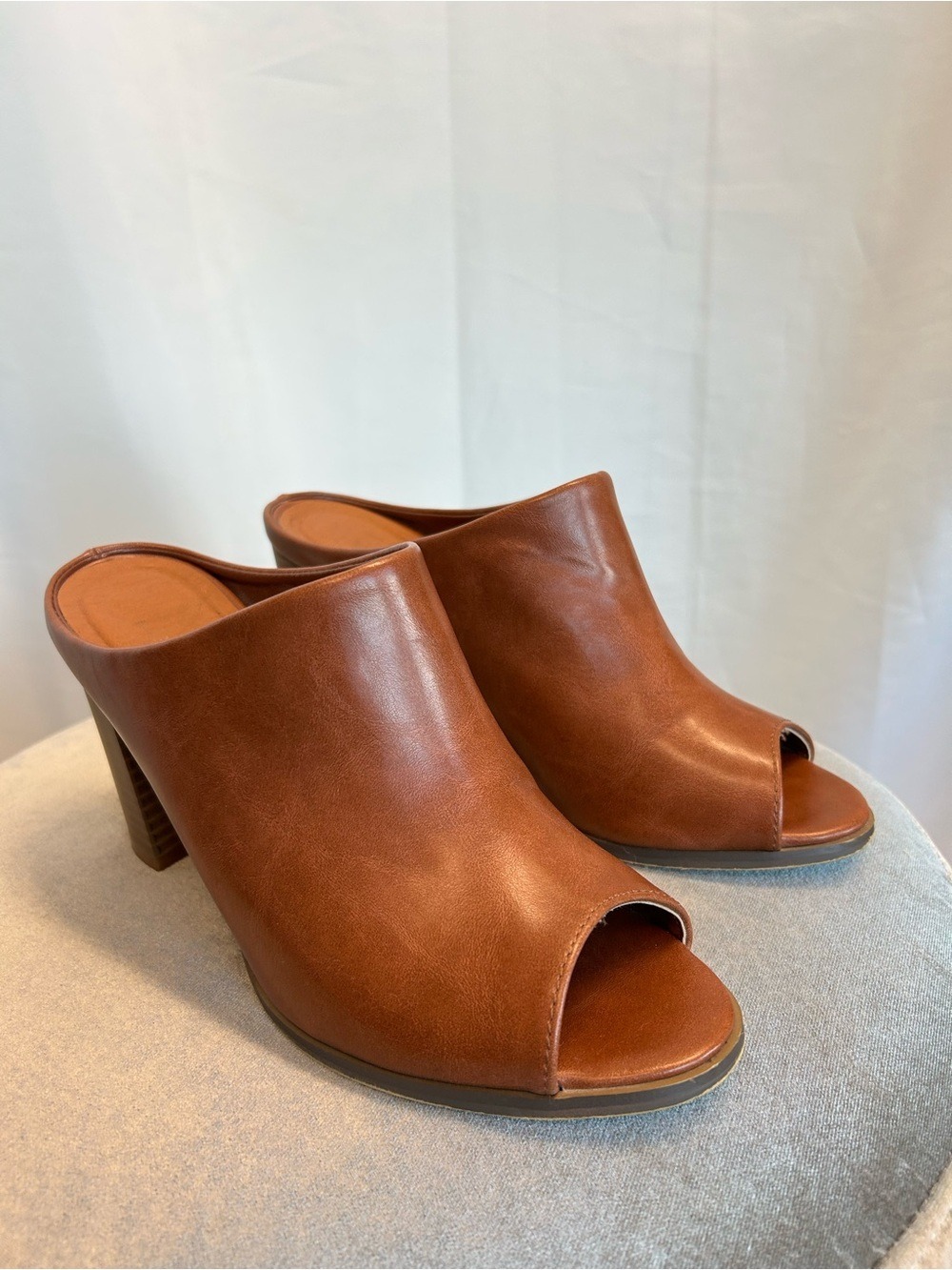 Seven7 Cognac Brown Mexx chunky heeled open toe mules Sz 9